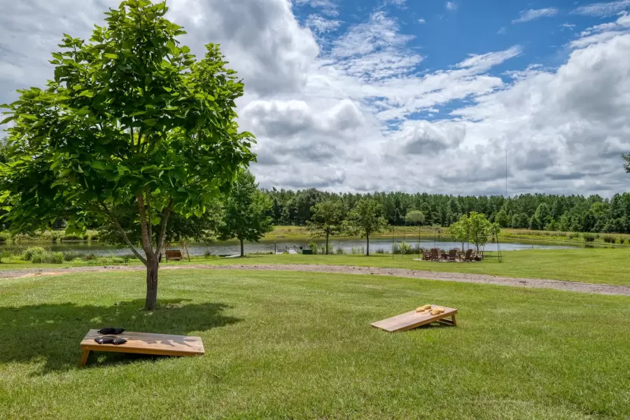 Family Retreat East Texas — Private Cabin on 300 Acres